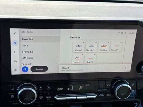 Used 2023 Toyota Highlander Limited image 20