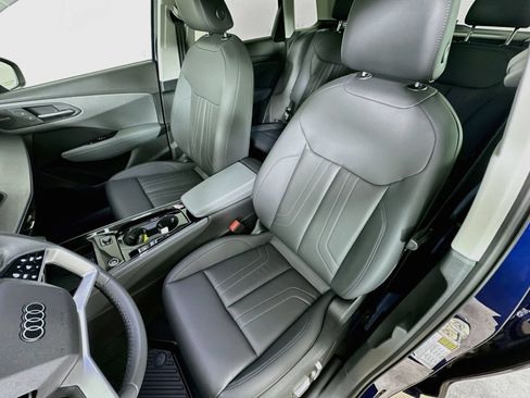 New 2026 Audi Q3 quattro 2.0T AWD/4WD image 33