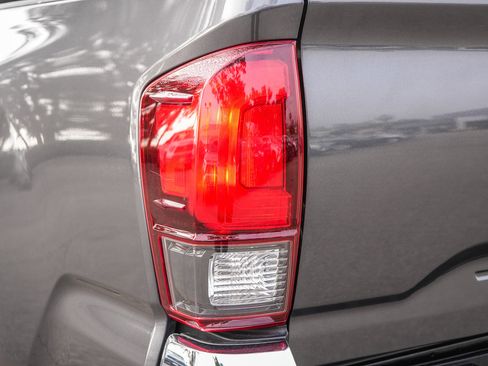 Used 2021 Toyota Tacoma SR5 image 9