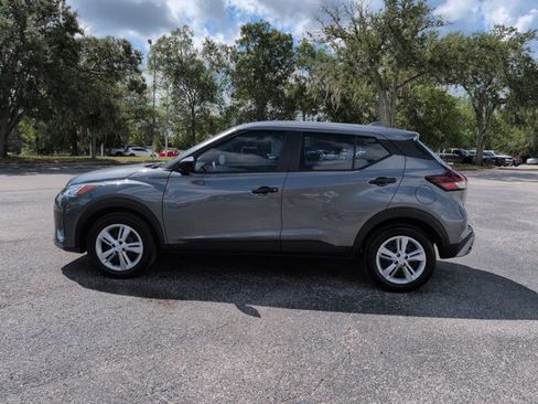 Certified 2025 Nissan Kicks Play S FWD image 7