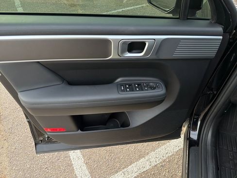 Used 2025 Hyundai Santa Fe SEL image 12