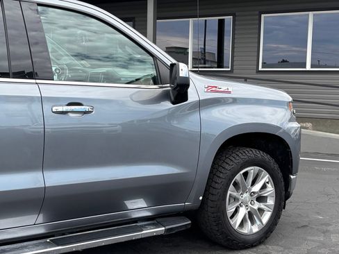 Used 2021 Chevrolet Silverado 1500 LTZ AWD/4WD image 4