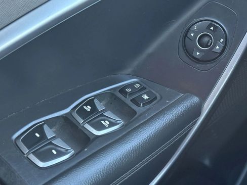 Used 2015 Hyundai Santa Fe Sport 2.0T w/ Option Group 05 image 24