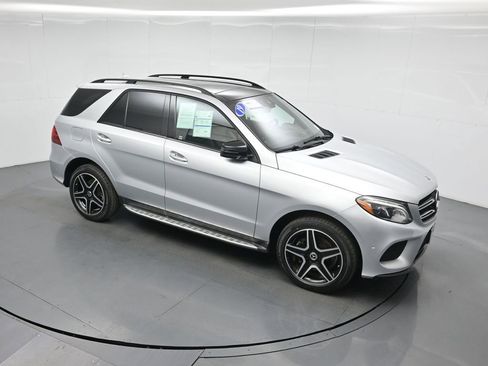 Used 2019 Mercedes-Benz GLE 400 4MATIC image 37