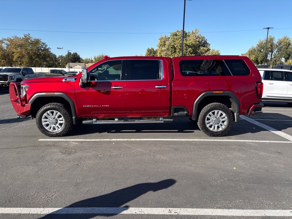 Used 2021 GMC Sierra 3500 Denali w/ Denali Ultimate Package AWD/4WD image 2