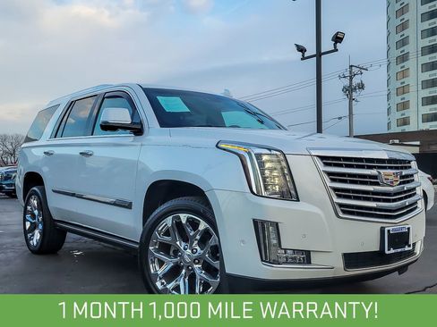 Certified 2017 Cadillac Escalade Platinum image 1