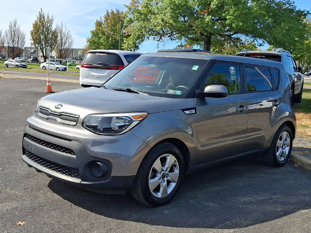 Used 2018 Kia Soul FWD image 3