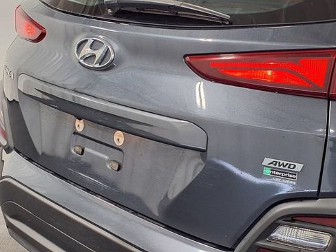 Used 2019 Hyundai Kona SE AWD/4WD image 9
