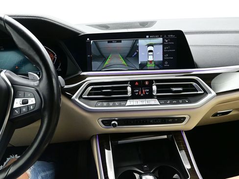 Used 2021 BMW X5 xDrive40i w/ Premium Package image 21