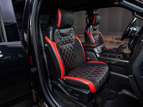 Used 2019 Ford F150 Raptor w/ Equipment Group 802A Luxury image 30