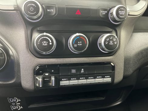 Used 2022 RAM 2500 Tradesman image 19