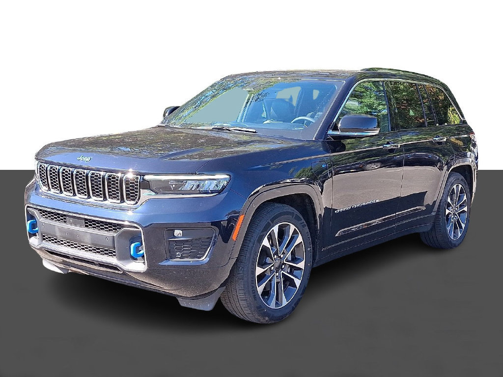 Used 2023 Jeep Grand Cherokee Overland AWD/4WD image 3