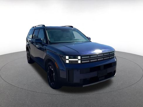 Used 2025 Hyundai Santa Fe SEL image 3