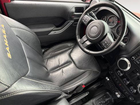 Used 2013 Jeep Wrangler Sahara w/ Dual Top Group image 14