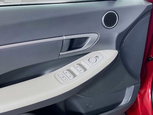 Certified 2025 Hyundai Sonata SEL FWD image 17