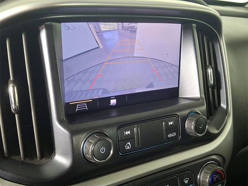 Used 2019 Chevrolet Colorado ZR2 image 3