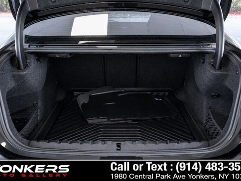 Used 2021 BMW M4 Competition w/ M Carbon Exterior Package RWD image 26