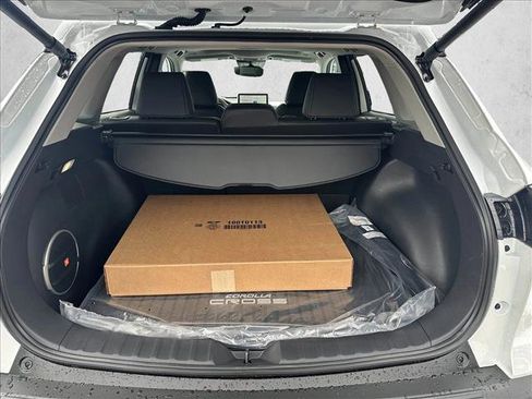 New 2026 Toyota Corolla Cross XLE image 8