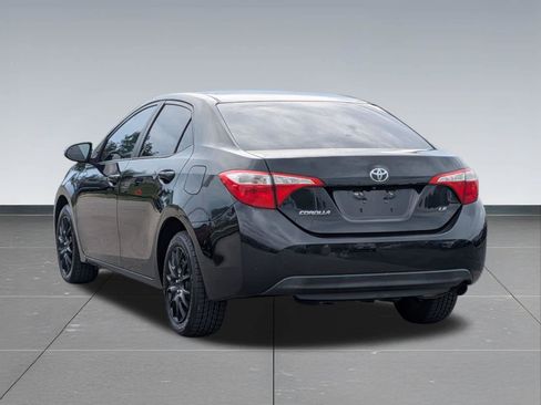 Used 2015 Toyota Corolla LE FWD image 3