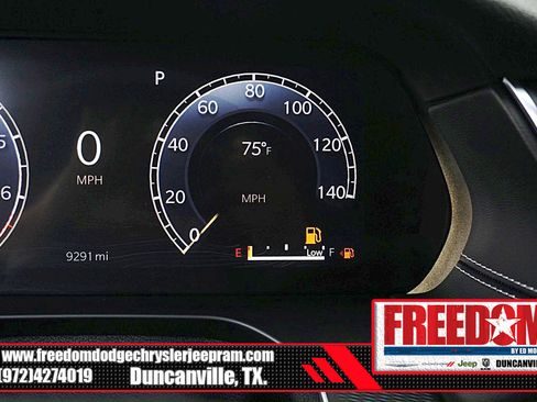 Certified 2025 Jeep Grand Cherokee Laredo image 30