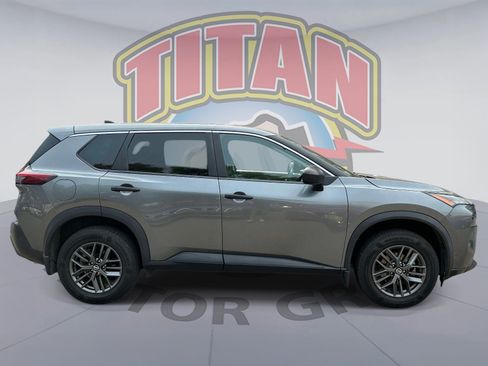 Certified 2021 Nissan Rogue S AWD/4WD image 2