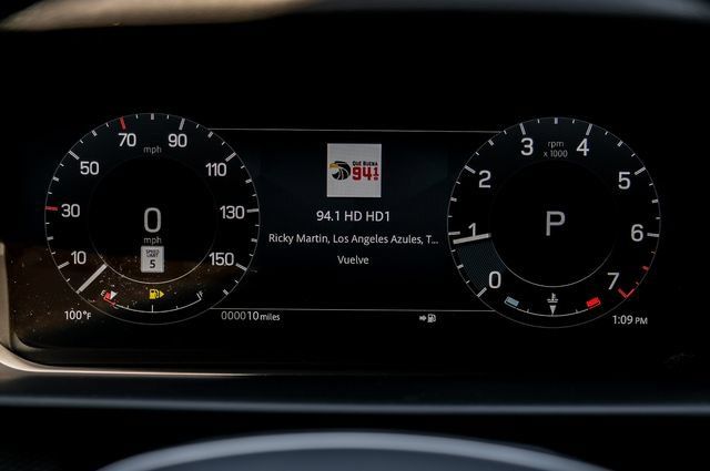 New 2026 Land Rover Discovery Limited Edition AWD/4WD image 26
