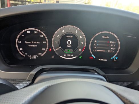 Used 2025 Porsche 911 Carrera 4 GTS image 21