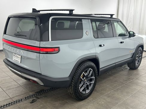 Used 2023 Rivian R1S Adventure image 6