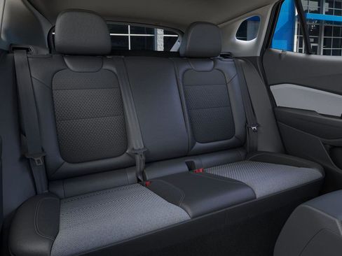 New 2026 Chevrolet Trax LT w/ LT Convenience Package image 17