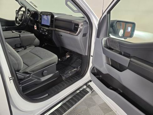 Certified 2024 Ford F150 XLT AWD/4WD image 12
