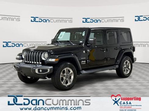 Used 2018 Jeep Wrangler Unlimited Sahara AWD/4WD image 1