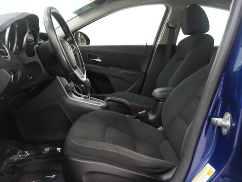 Used 2012 Chevrolet Cruze LT FWD image 21