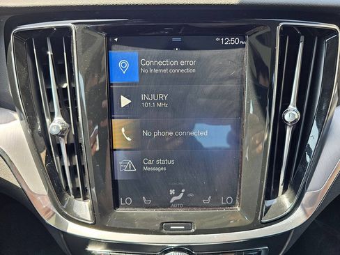 Used 2019 Volvo S60 T6 Momentum w/ Premium Package AWD/4WD image 13