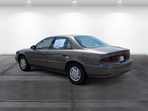 Used 2004 Buick Century Custom FWD image 3