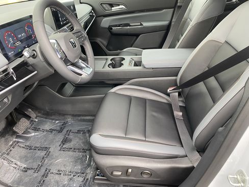 New 2026 Honda Prologue Touring image 13