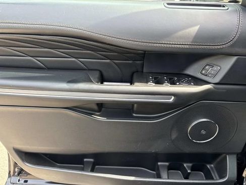 Certified 2020 Ford Expedition Platinum AWD/4WD image 24