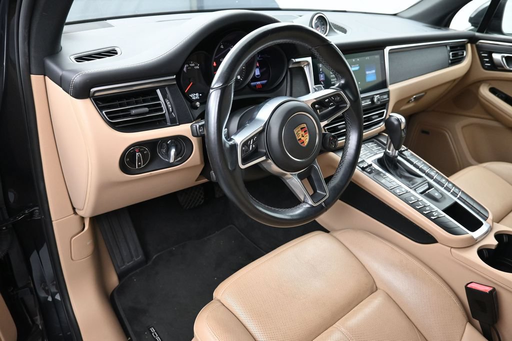 Certified 2021 Porsche Macan GTS AWD/4WD image 4