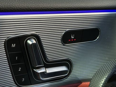 Used 2021 Mercedes-Benz A 220 image 15