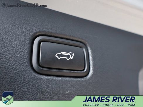 Used 2024 Hyundai Tucson Limited AWD/4WD image 16