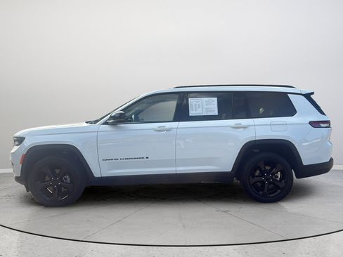 Used 2023 Jeep Grand Cherokee L Laredo AWD/4WD image 10