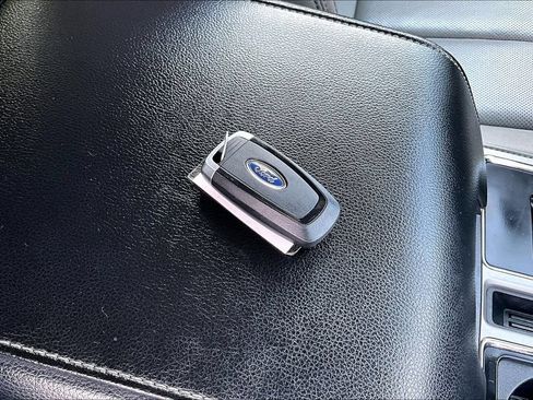 Used 2020 Ford F150 Lariat w/ Equipment Group 502A Luxury AWD/4WD image 36