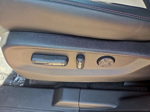 Used 2025 Honda Odyssey Sport-L image 24