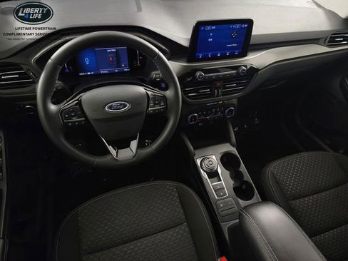 Used 2023 Ford Escape Active AWD/4WD image 32