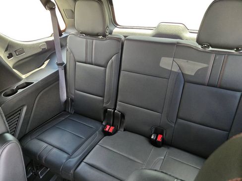 Used 2021 Chevrolet Tahoe RST w/ Luxury Package RWD image 20