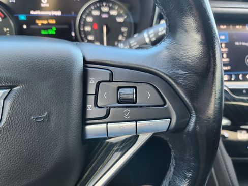 Used 2020 Cadillac XT6 Premium Luxury image 22