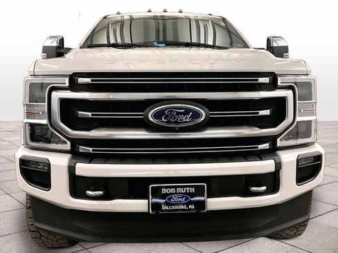 Used 2020 Ford F250 Platinum w/ FX4 Off-Road Package image 3