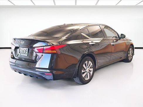 Used 2020 Nissan Altima 2.5 S image 4