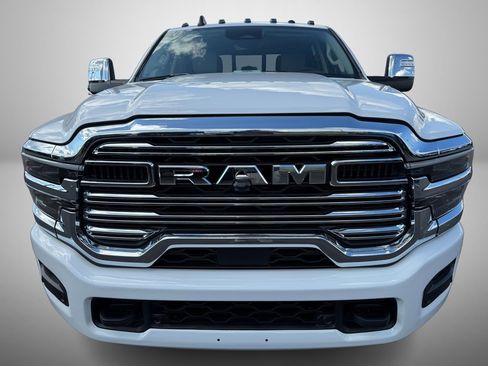 New 2025 RAM 2500 Laramie image 9