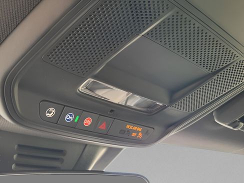 New 2026 Chevrolet Equinox EV RS image 15