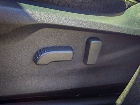 Used 2023 Subaru Ascent Onyx Edition image 15